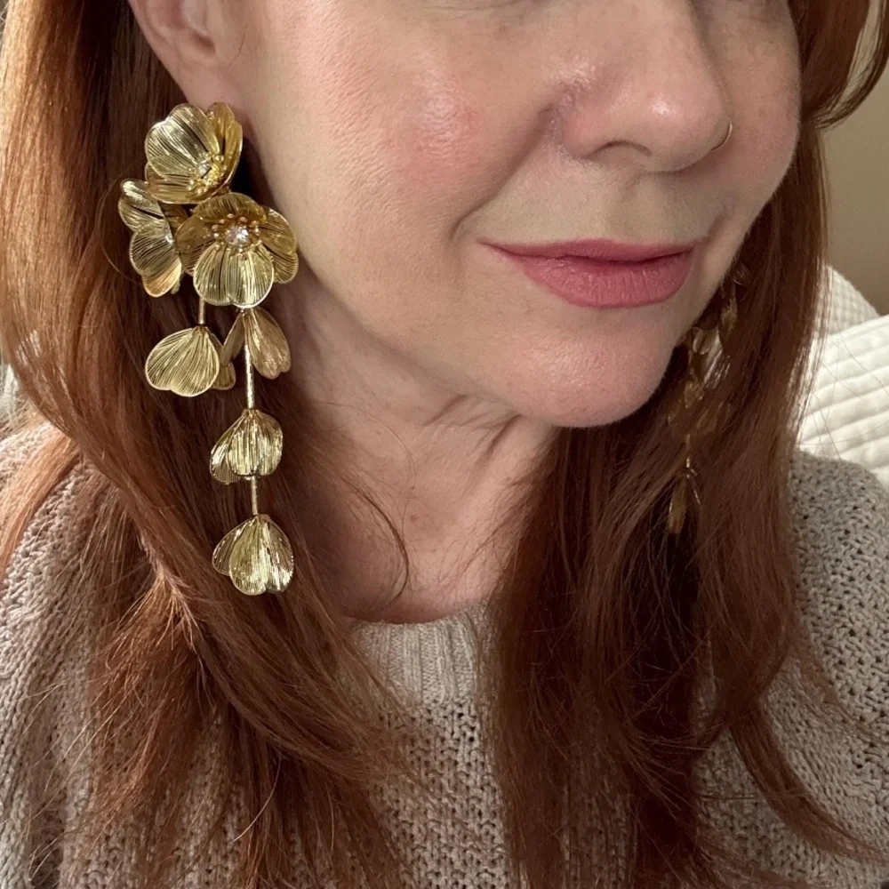 Zara Gold Floral Statement Earrings New!!! - Picture 6 of 11